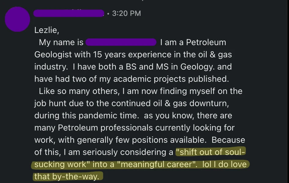 Customer response praising Resume Lezlie brand messaging